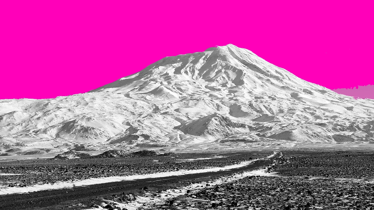 Mount Ararat. Image: Safa Daneshvar (Wikipedia) / CoinWeek.