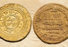 The Birth of Islamic Coinage: Riyadh’s National Museum Launches ‘Minted Narratives’ This is an image of a AV Dinar Ayyubid, ‘Uthmân i. Yûsuf Minted in Makkah, c. 1197–1198 CE. and a Gold dinar from the Abbasid Dynasty minted during the rule of Caliph Abdallah al-Mamun (198-218 AH _ 813-833 CE). Minted in Cairo, Egypt, c. 199 AH _ 815 CE.